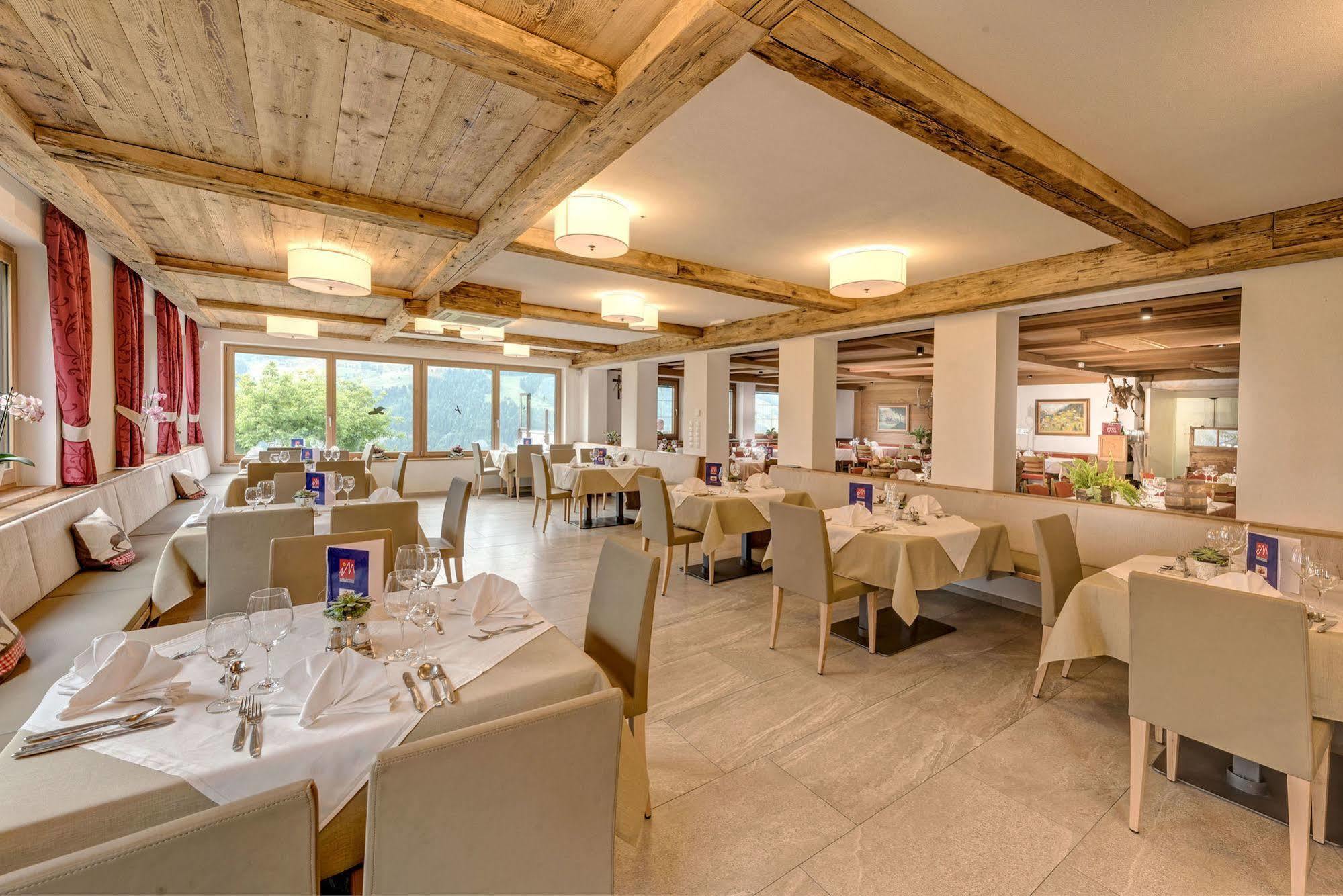 Hotel Alpenland Moso Luaran gambar
